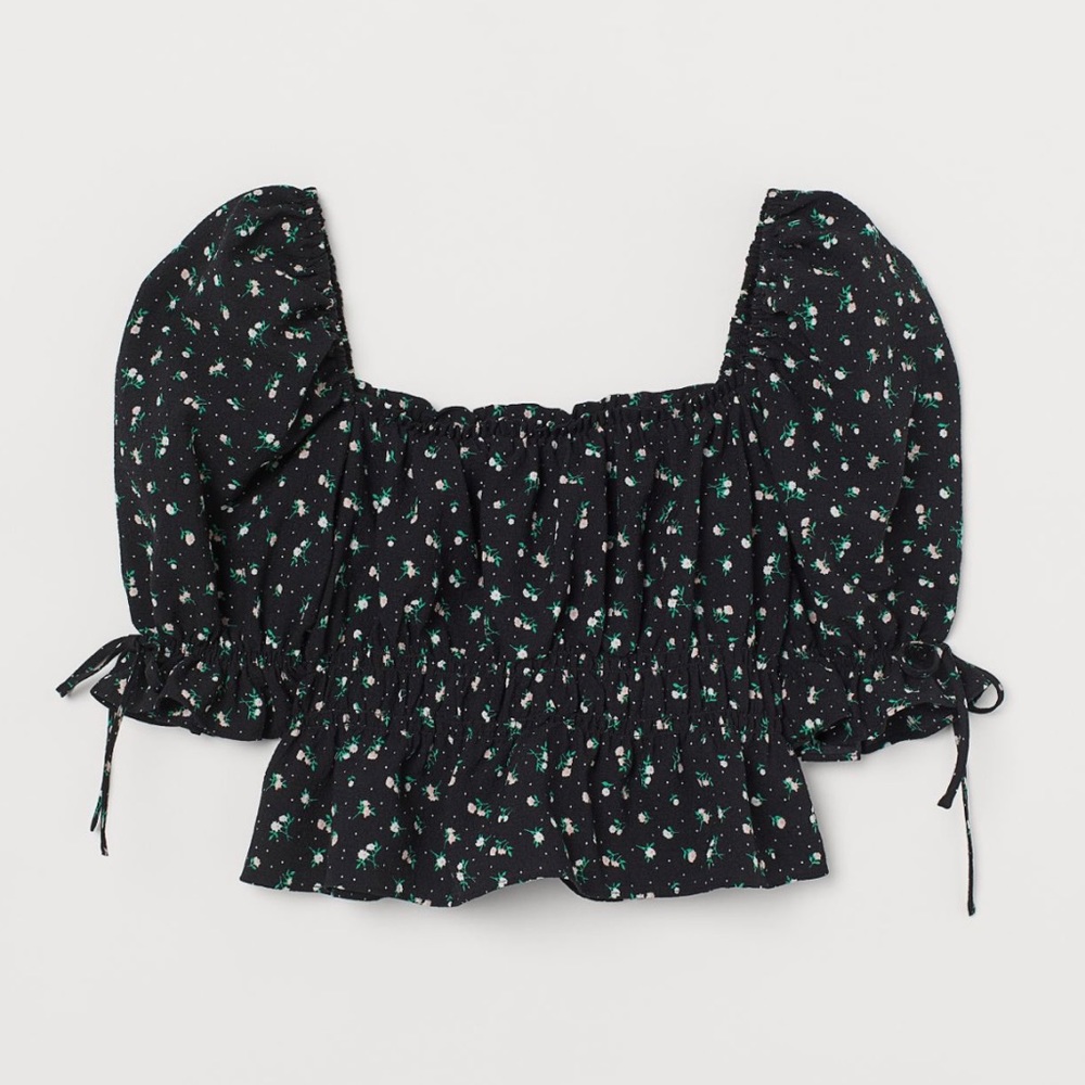 Puff Sleeved Blouse